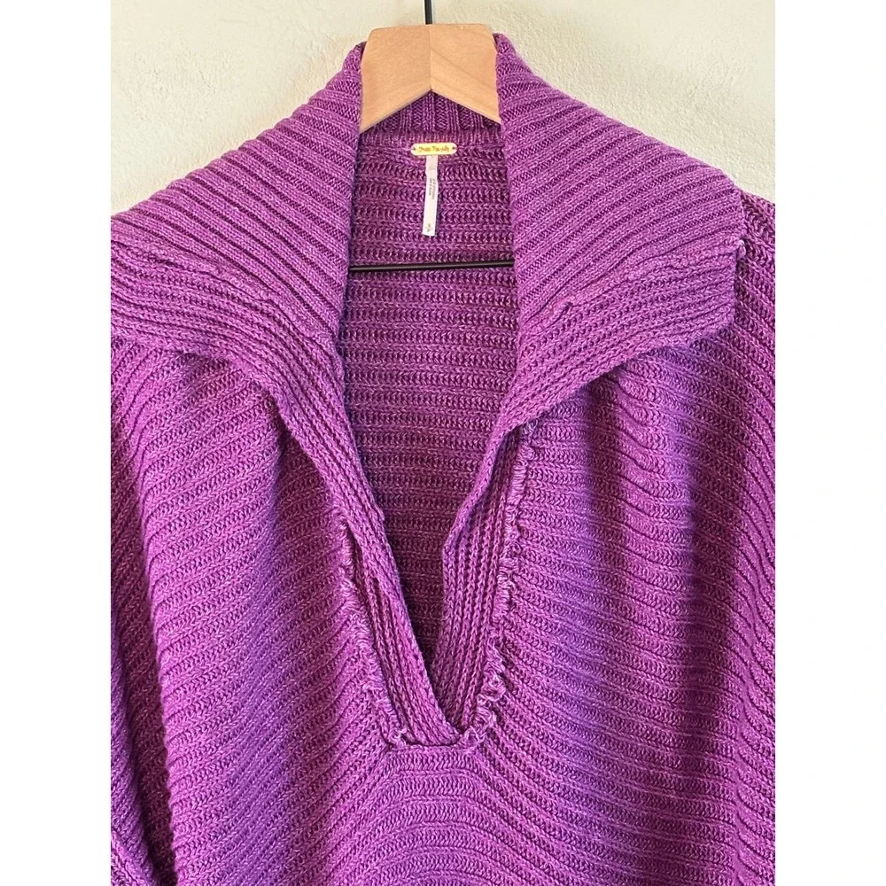 Free People Sweater Purple Women Small Ribbed V-Neck Oversized Raw Edge Boho